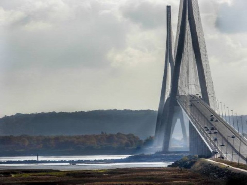Normandia-híd, Le Havre, Franciaország (Custom)