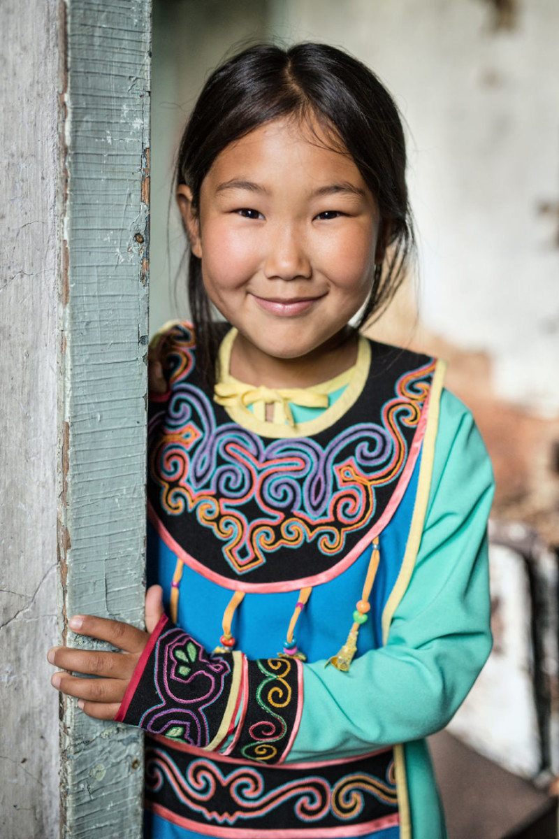 35-Portraits-Of-Amazing-Indigenous-People-of-Siberia-From-My-The-World-In-Faces-Project-594769d0d5d67__880